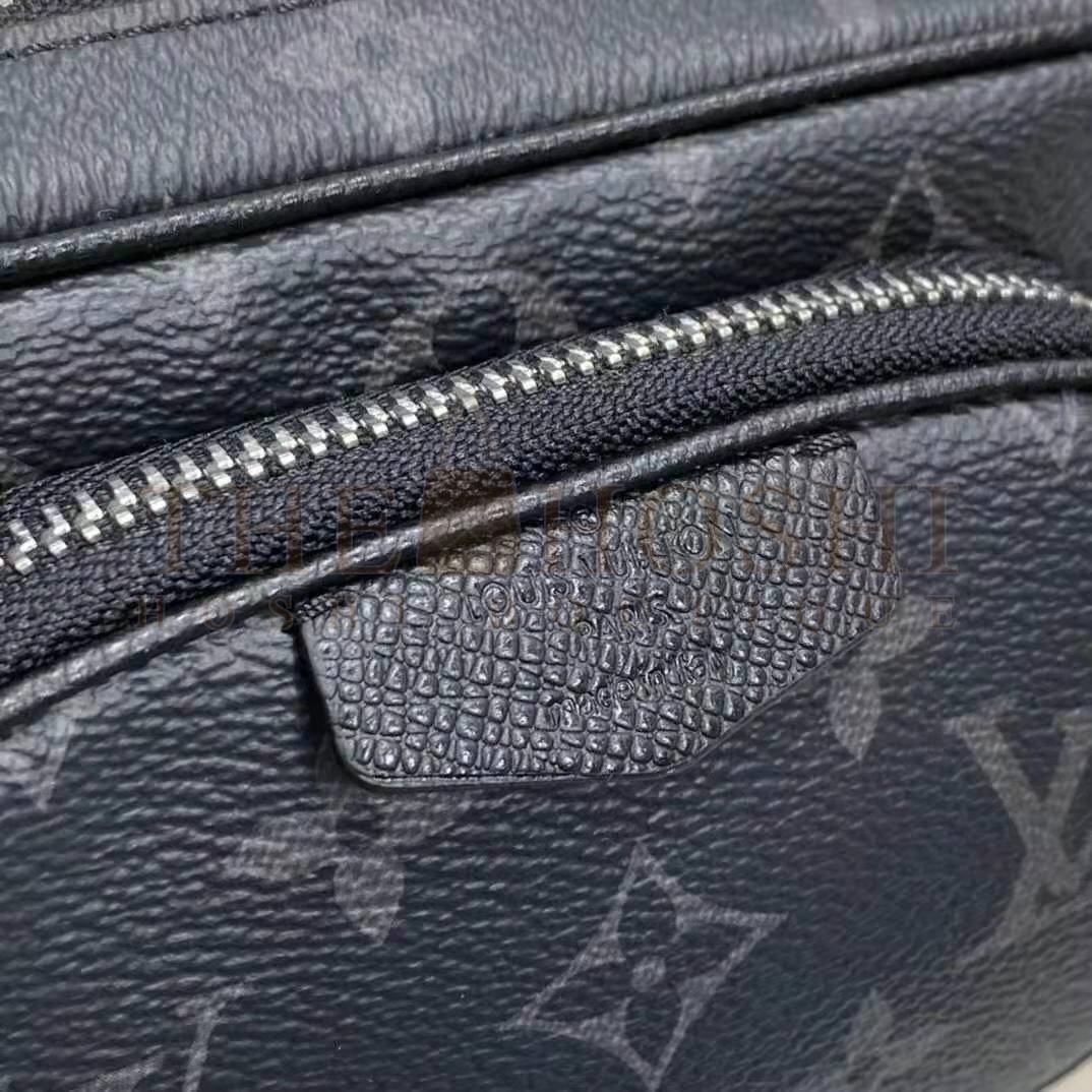 L0vis Vvtt0n LV Women Outdoor Pouch Taigarama Noir Black Coated Canvas Cowhide Leather Master Quality