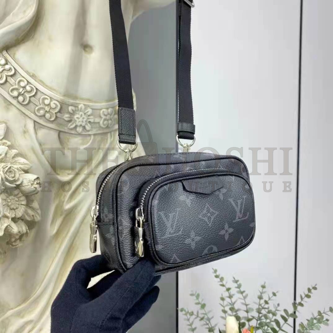 L0vis Vvtt0n LV Women Outdoor Pouch Taigarama Noir Black Coated Canvas Cowhide Leather Master Quality