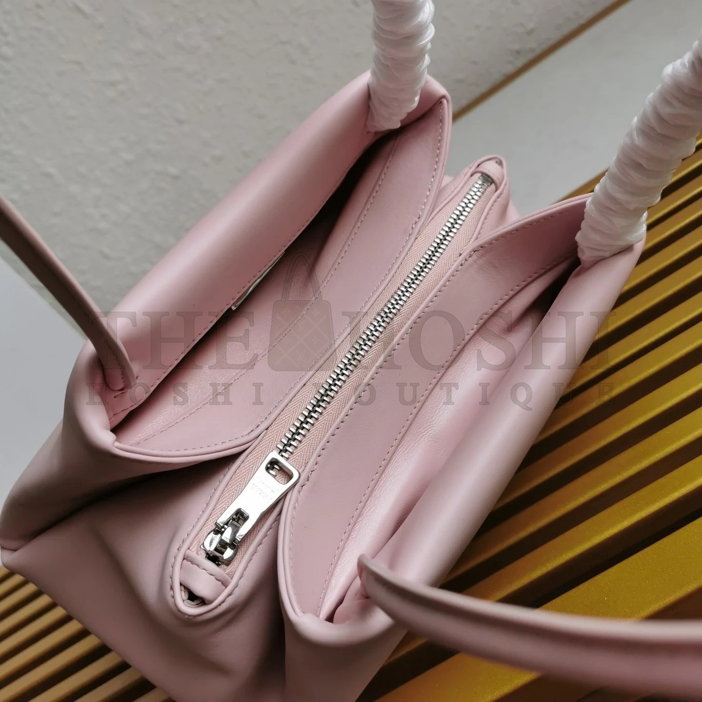 Pra*a S*pernova Small Shoulder Bag In Pink Calfskin Master Quality