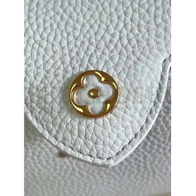 L0vis Vvtt0n LV Women Capucines Mini Handbag White Taurillon Leather Master Quality