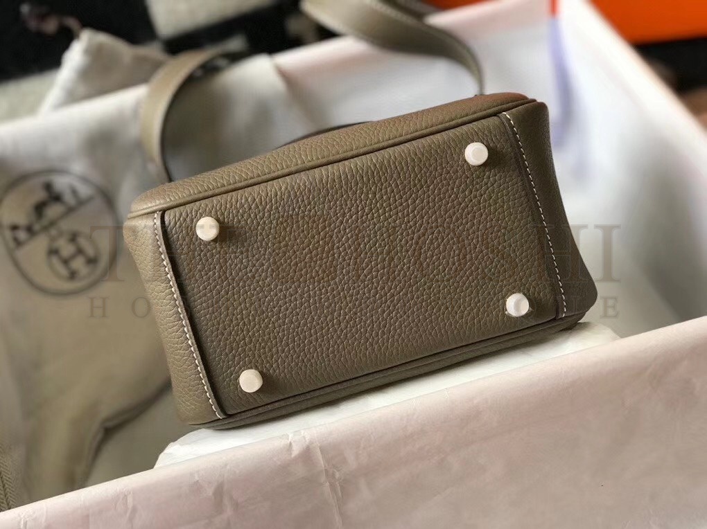 H**me5 Mini Lindy Bag In Taupe Clemence Leather Size: 19 x 12.5 x 9.5 cm Master Quality