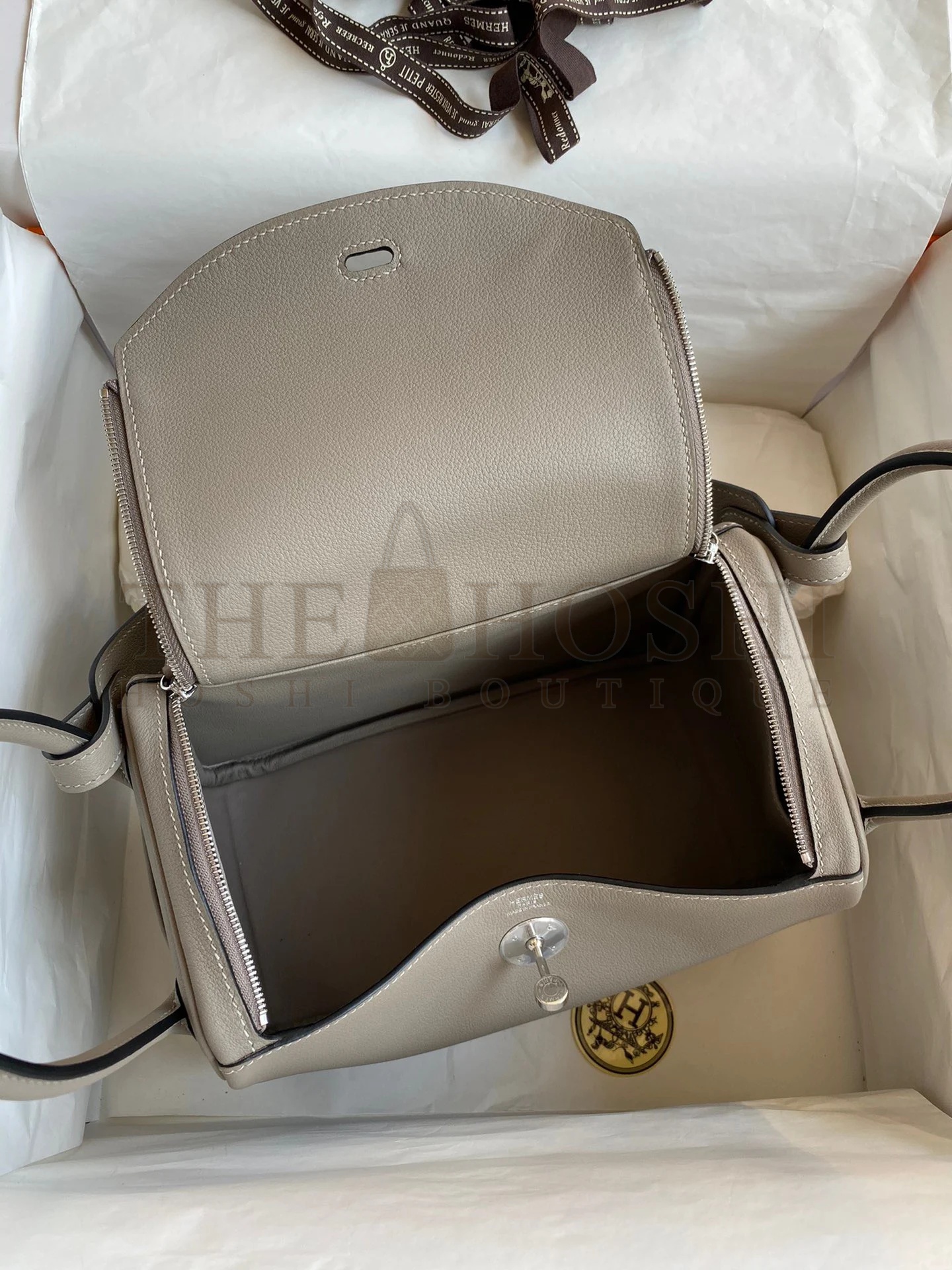 H**me5 Lindy 26 Handmade Bag In Gris Asphalt Evercolor Leather Master Quality