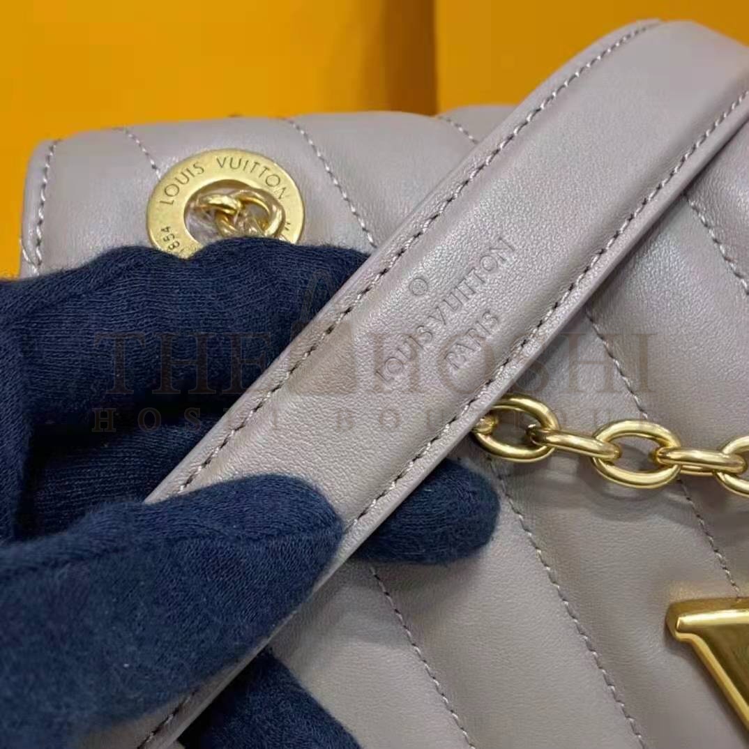 L0vis Vvtt0n LV Women New Wave Chain Bag Handbag Sandy Smooth Cowhide Leather Master Quality