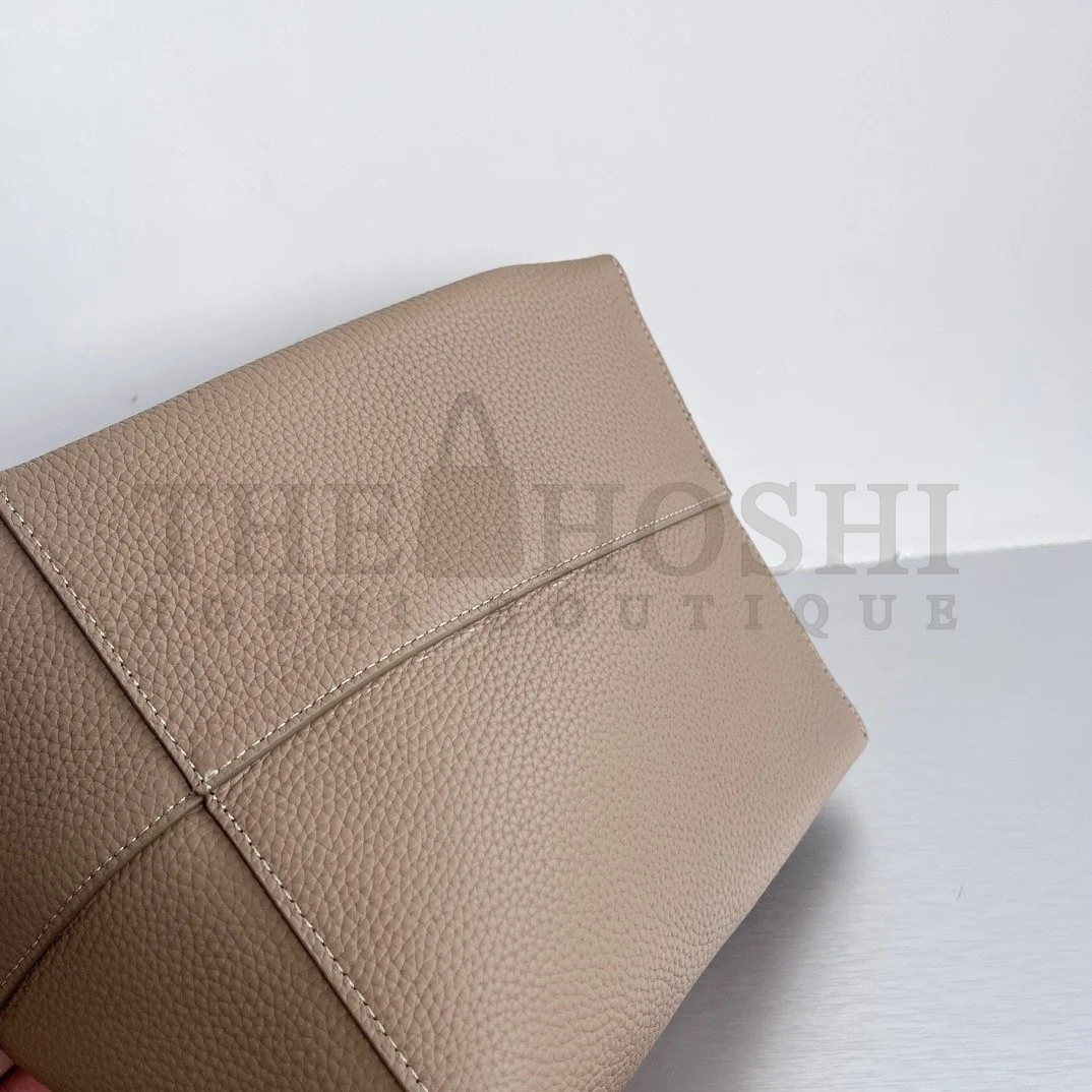 The R0w Large N/S Park Tote in Taupe Grained Leather Master Quality