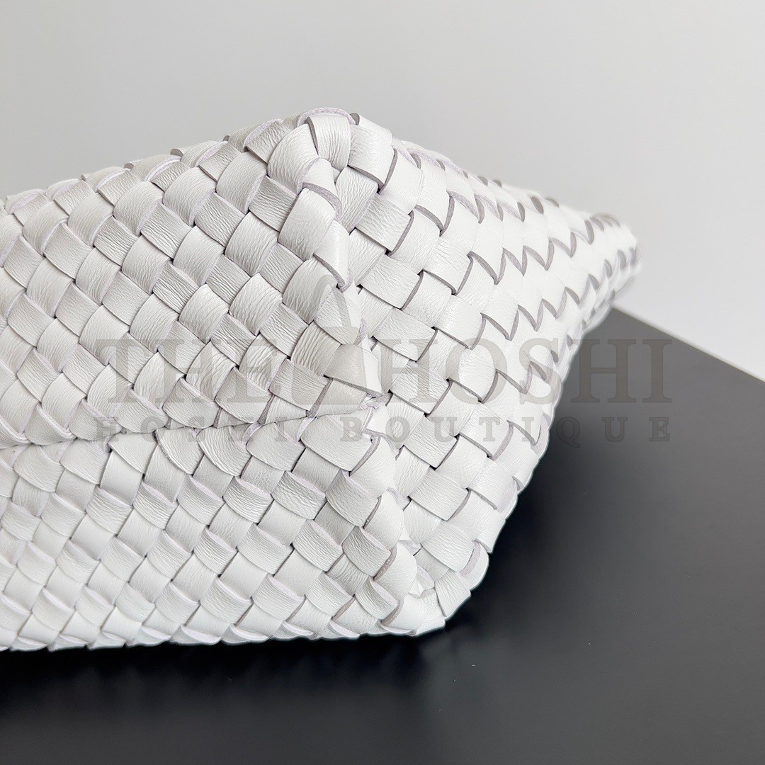 B0tt*ga Ven*ta Cabat Mini Bag In White Intrecciato Lambskin Master Quality