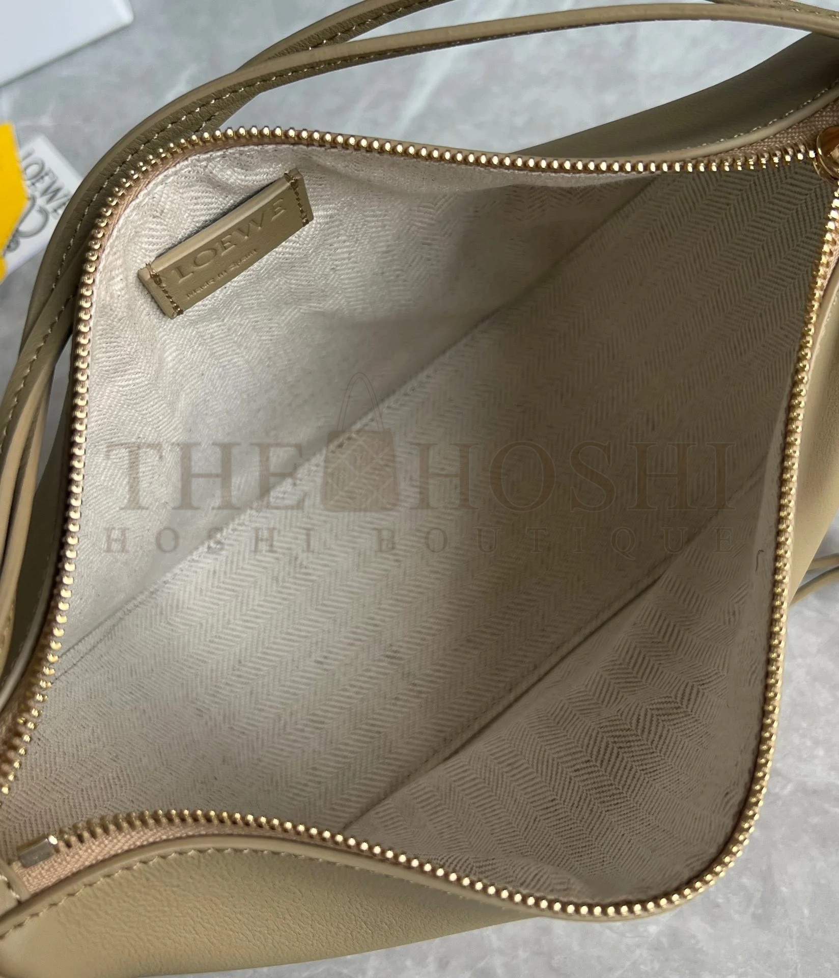 L0ew* Mini Hammock Hobo Bag in Clay Green Calfskin Master Quality