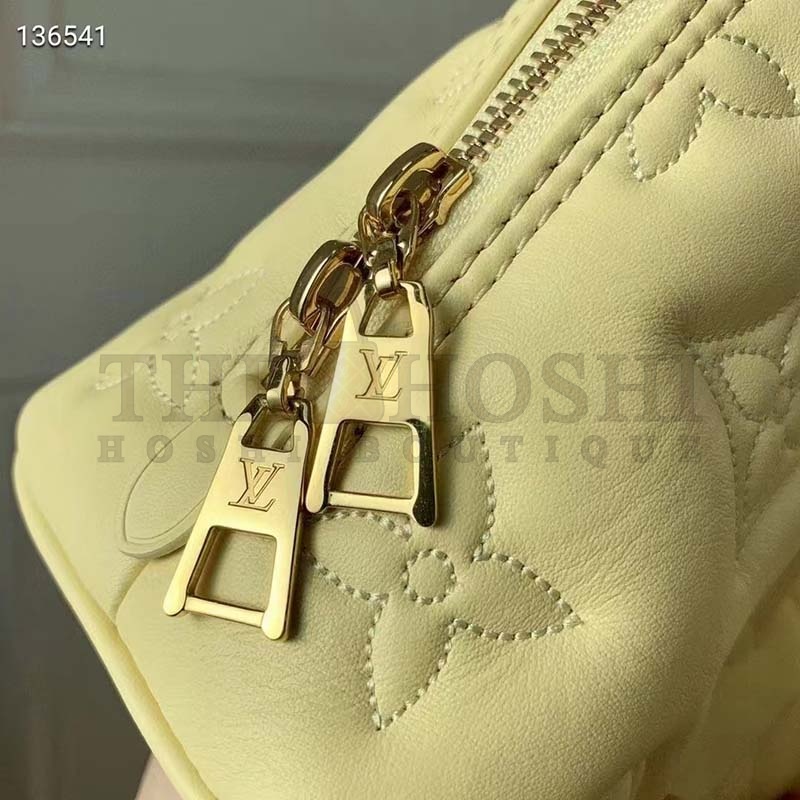 L0vis Vvtt0n LV Women Alma BB Handbag Banana Yellow Quilted Embroidered Calf Master Quality