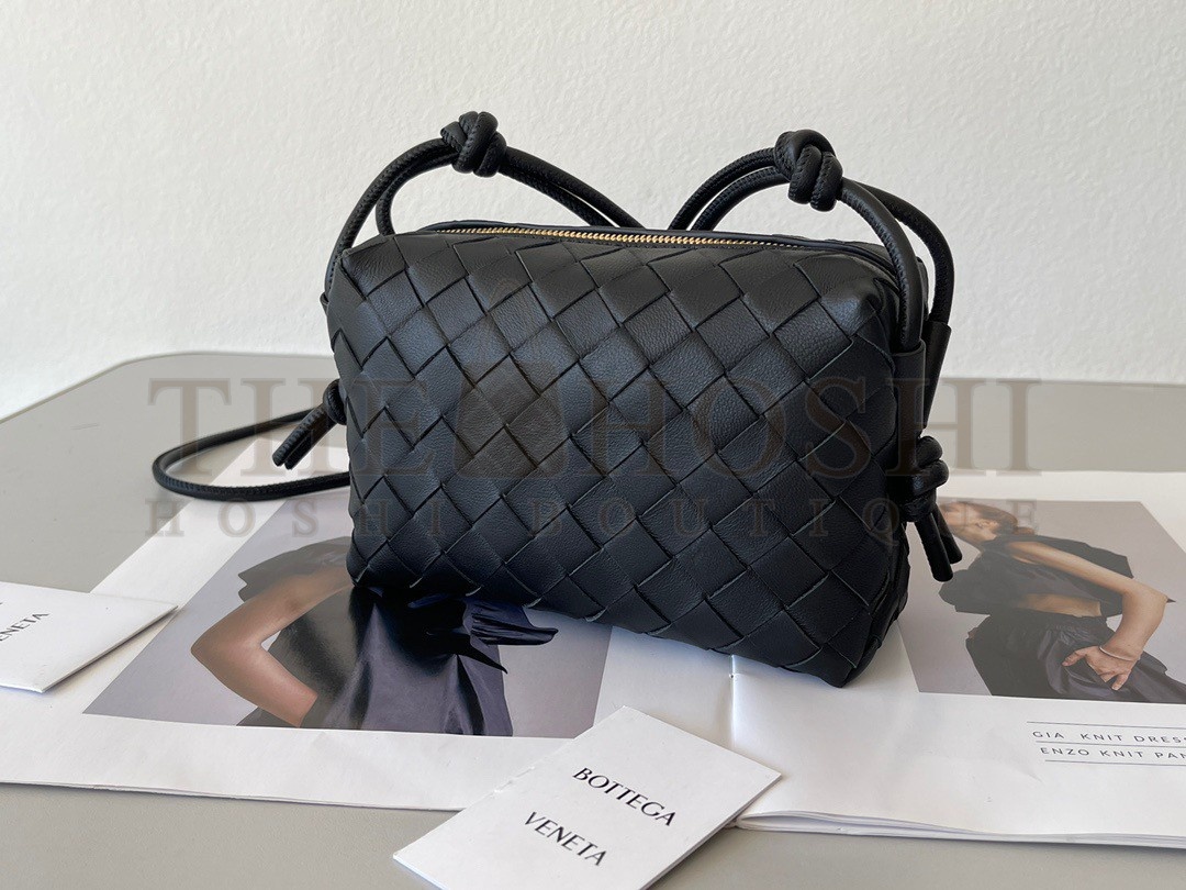 B0tt*ga Ven*ta Loop Mini Bag In Black Intrecciato Lambskin Master Quality