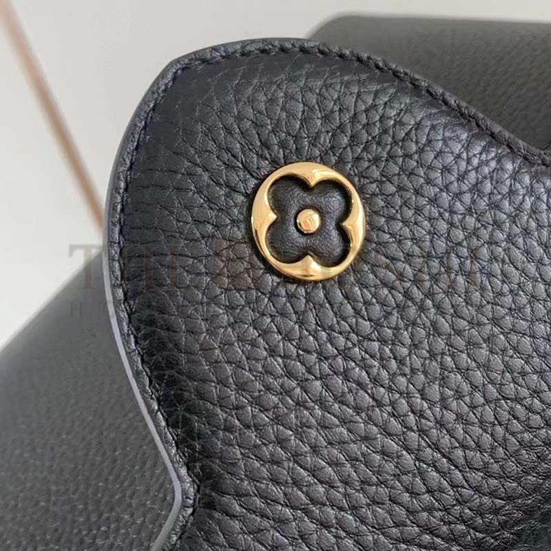 L0vis Vvtt0n LV Women Capucines BB Handbag Black Taurillon Leather Snap Hook Master Quality