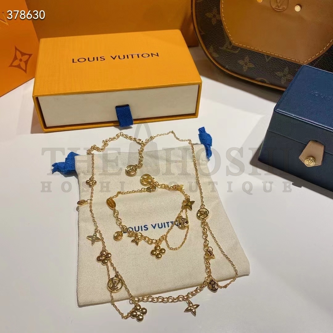 L0vis Vvtt0n Women LV Blooming S*pple Bracelet Brass Monogram Flowers LV Circle Master Quality