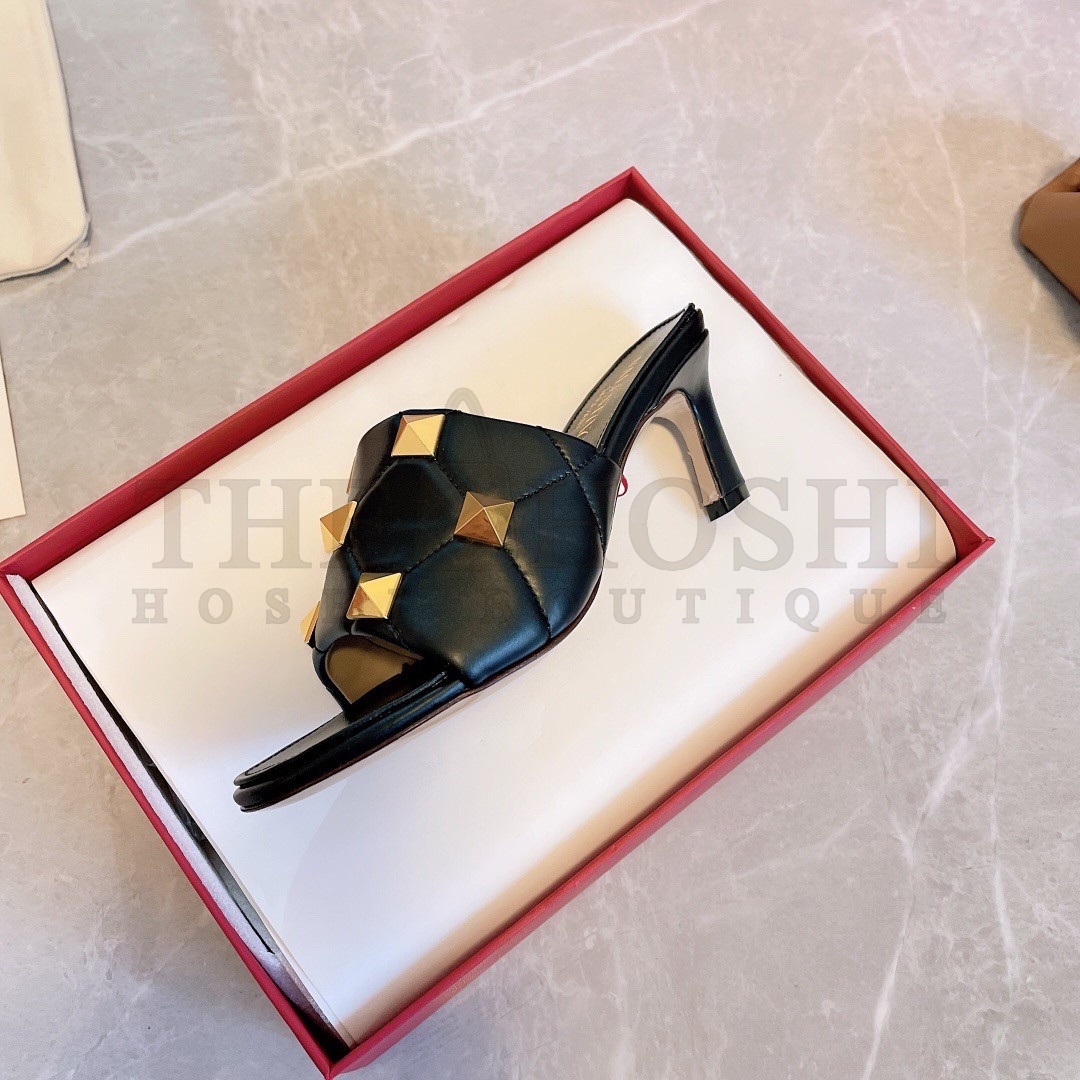 Va1e*ntin0 Roman Stud Slide Sandals 65mm In Black Leather Master Quality