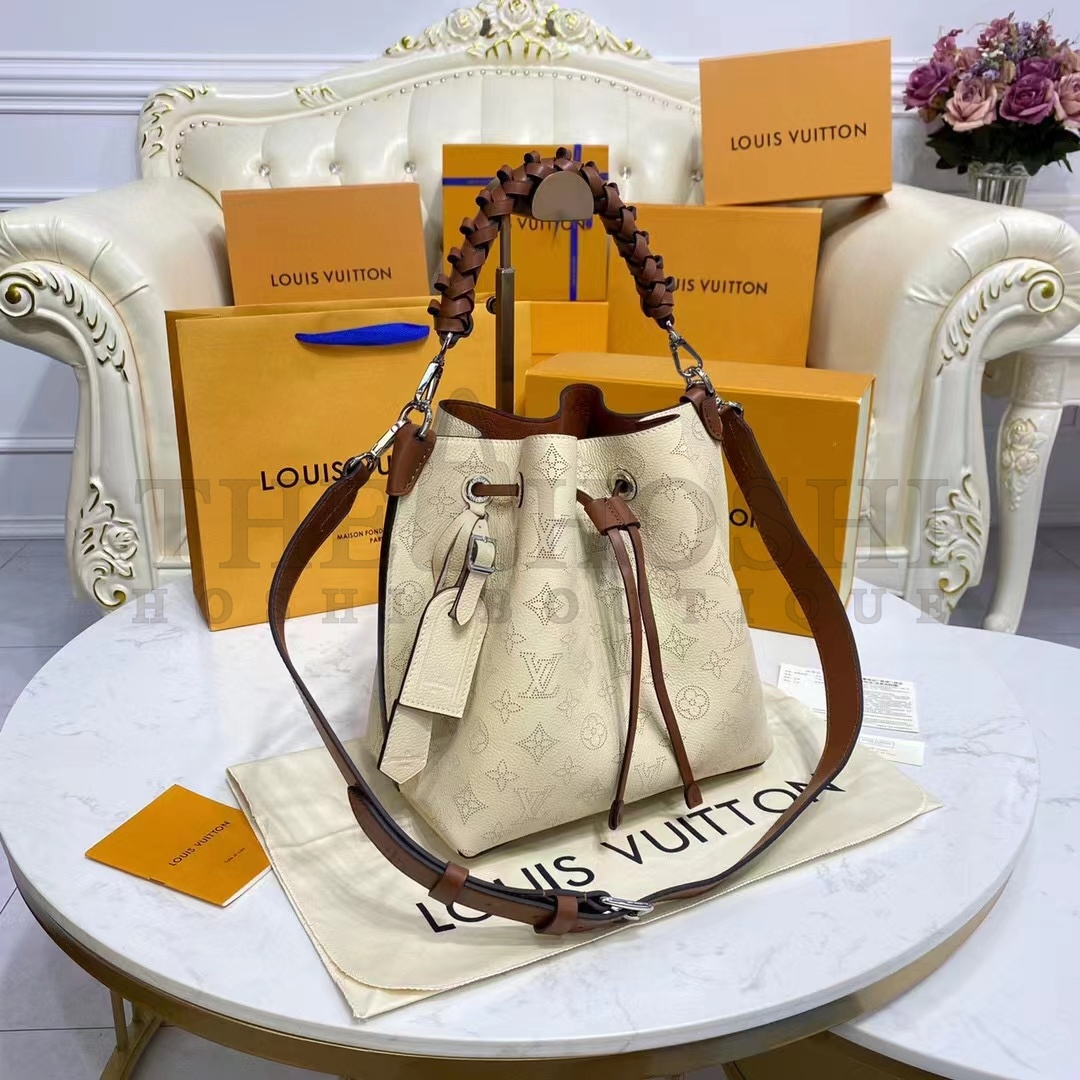L0vis Vvtt0n LV Women Muria Bucket Bag Crème Beige Mahina Perforated Calf Leather Master Quality