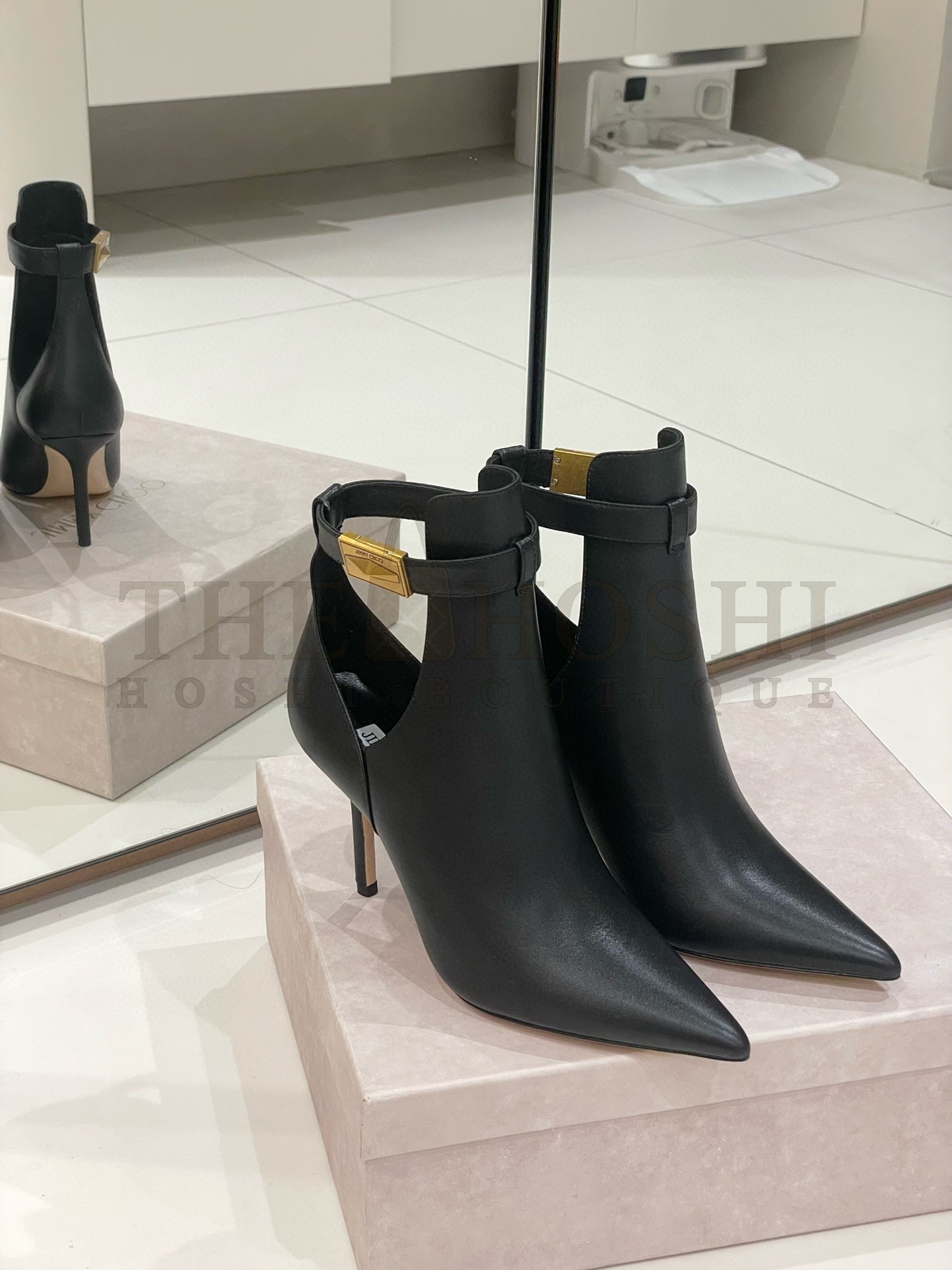 J1m*y Ch00 Nell Ankle Boots 85mm in Black Leather Master Quality