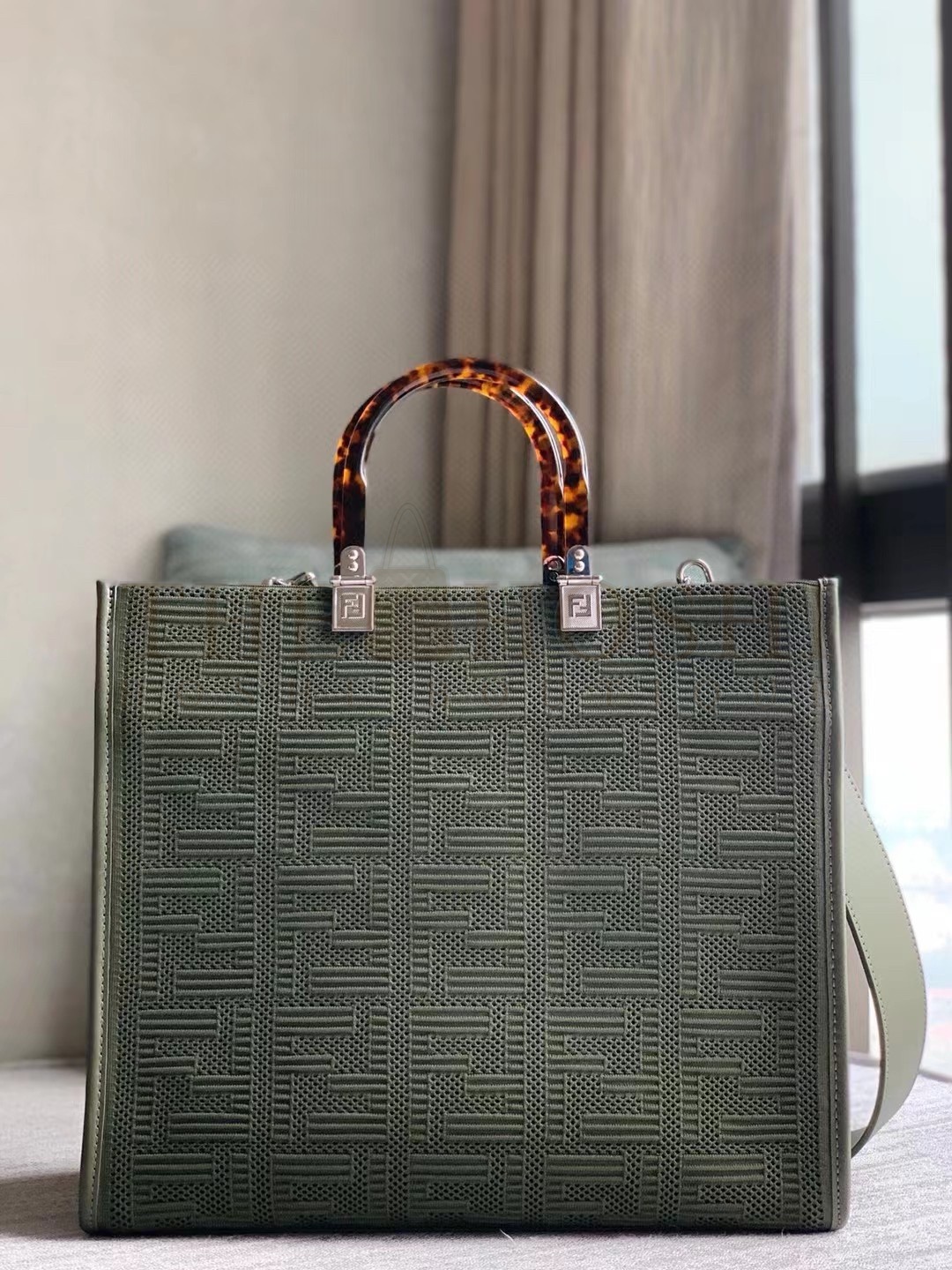 F**di Sunshine Medium Tote Bag In Green FF Fabric Master Quality