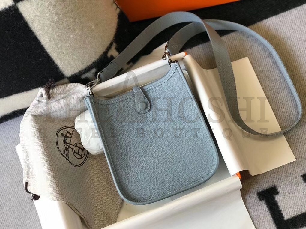 H**me5 Evelyne III TPM Bag In Blue Lin Clemence Leather Master Quality