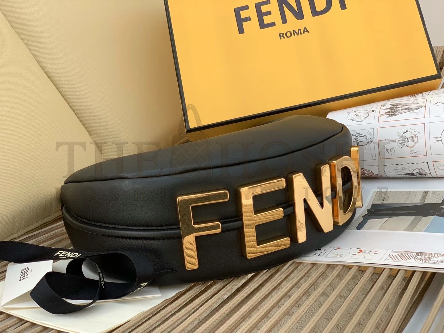 F**di F**digraphy Small Hobo Bag In Black Leather Master Quality