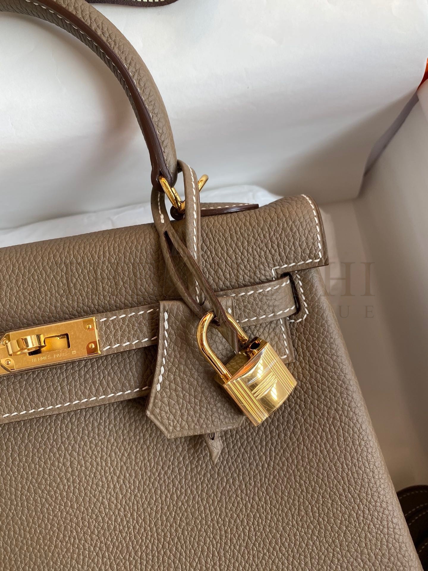 H**me5 Kelly Retourne 25 Handmade Bag In Taupe Clemence Leather Master Quality