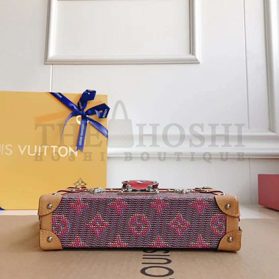 L0vis Vvtt0n LV Women Petite Malle Handbag Monogram LV Pop Print Master Quality