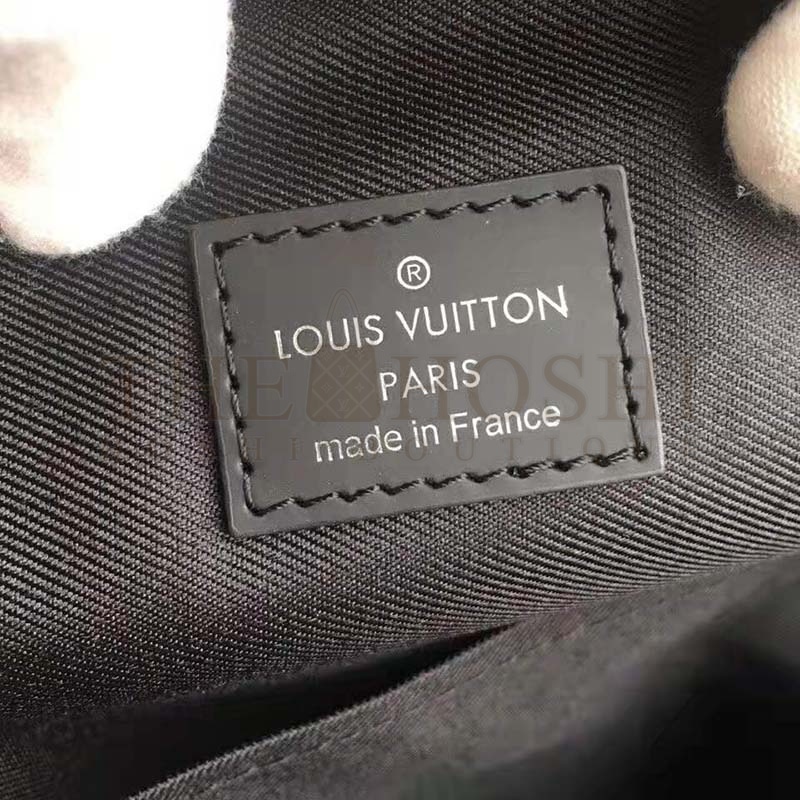 L0vis Vvtt0n LV Men Avenue Sling Bag in Coated Damier Graphique Canvas-Grey Master Quality