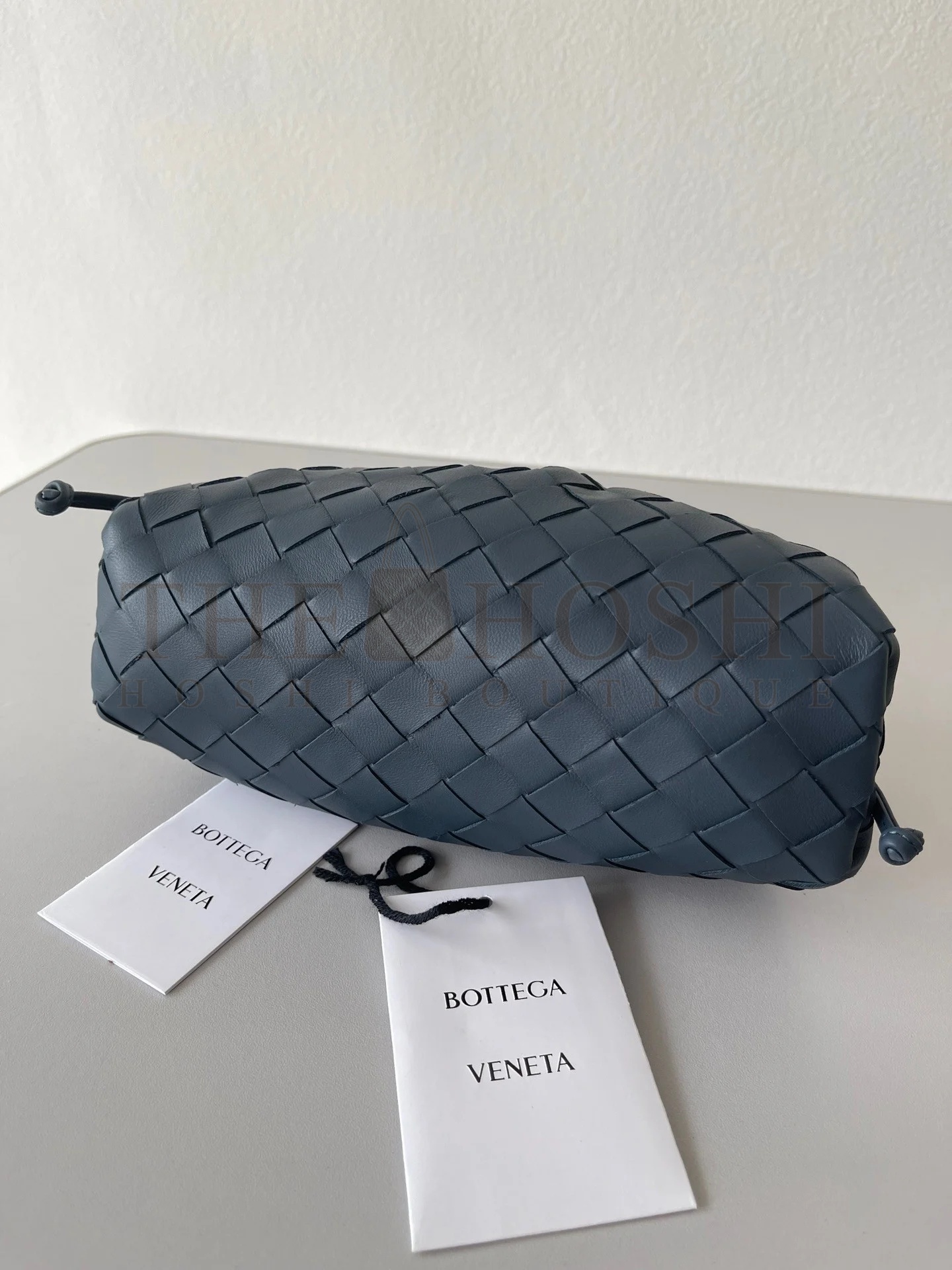 B0tt*ga Ven*ta Mini Pouch with Strap in Space Intrecciato Lambskin Master Quality