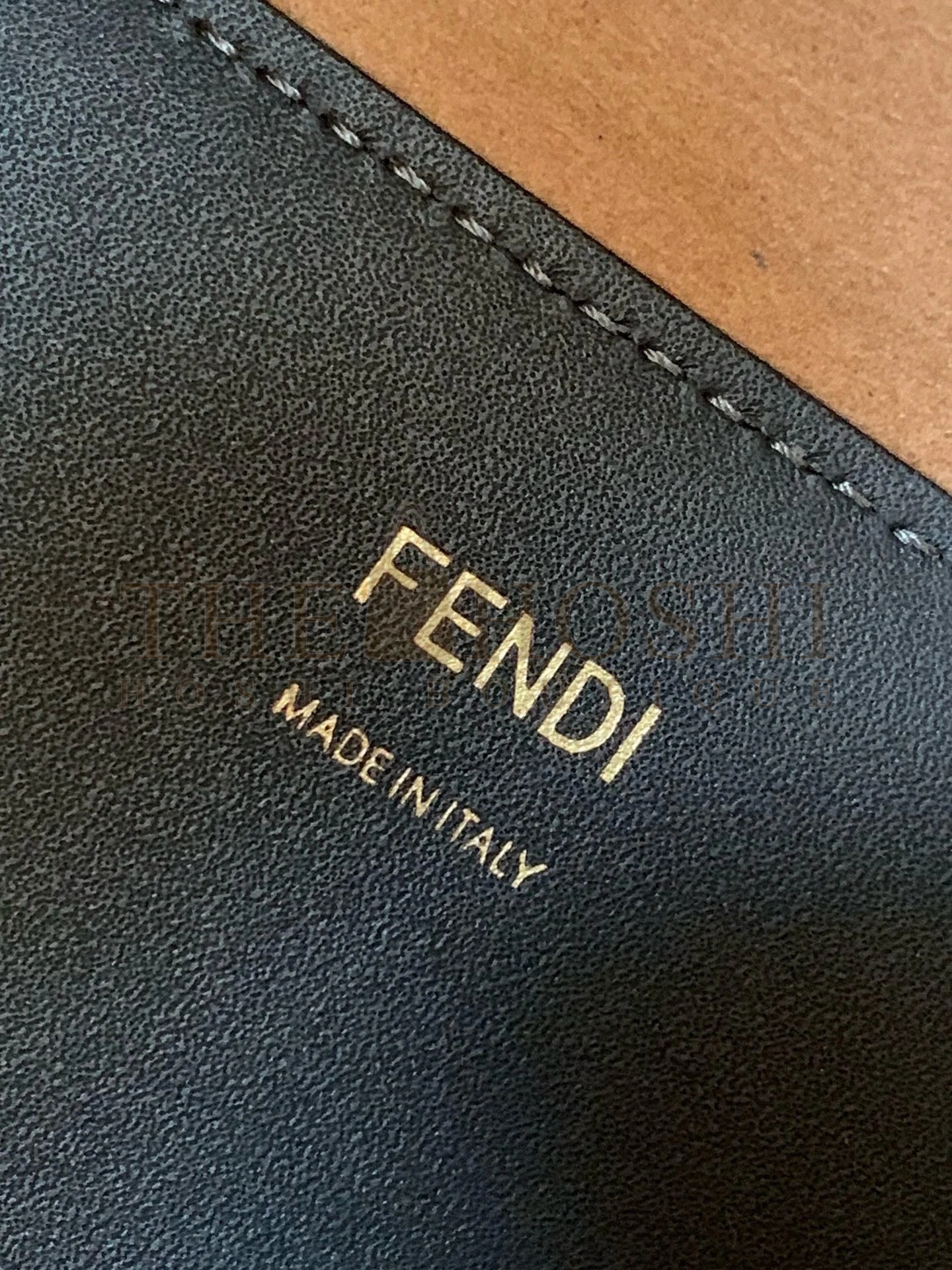 F**di Sunshine Medium Tote Bag in Black Leather with Python Logo Master Quality
