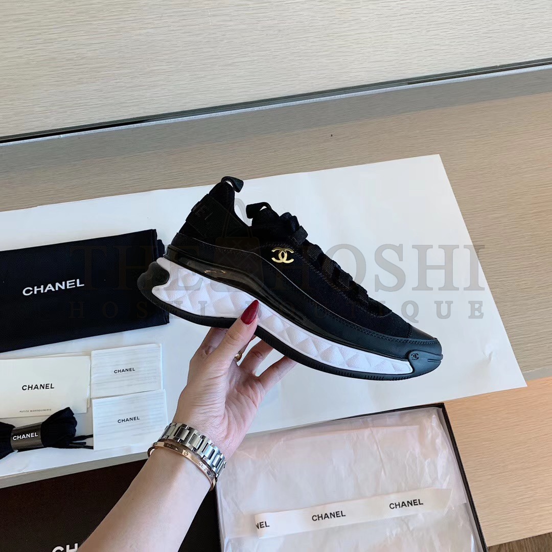 Ch**el Women Sneakers in Velvet Calfskin &amp; Mixed Fibers 1 cm Heel-Beige Master Quality
