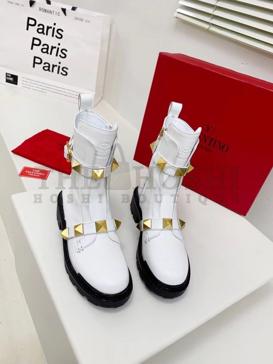 Va1e*ntin0 Roman Stud Combat Boots In White Calfskin Master Quality