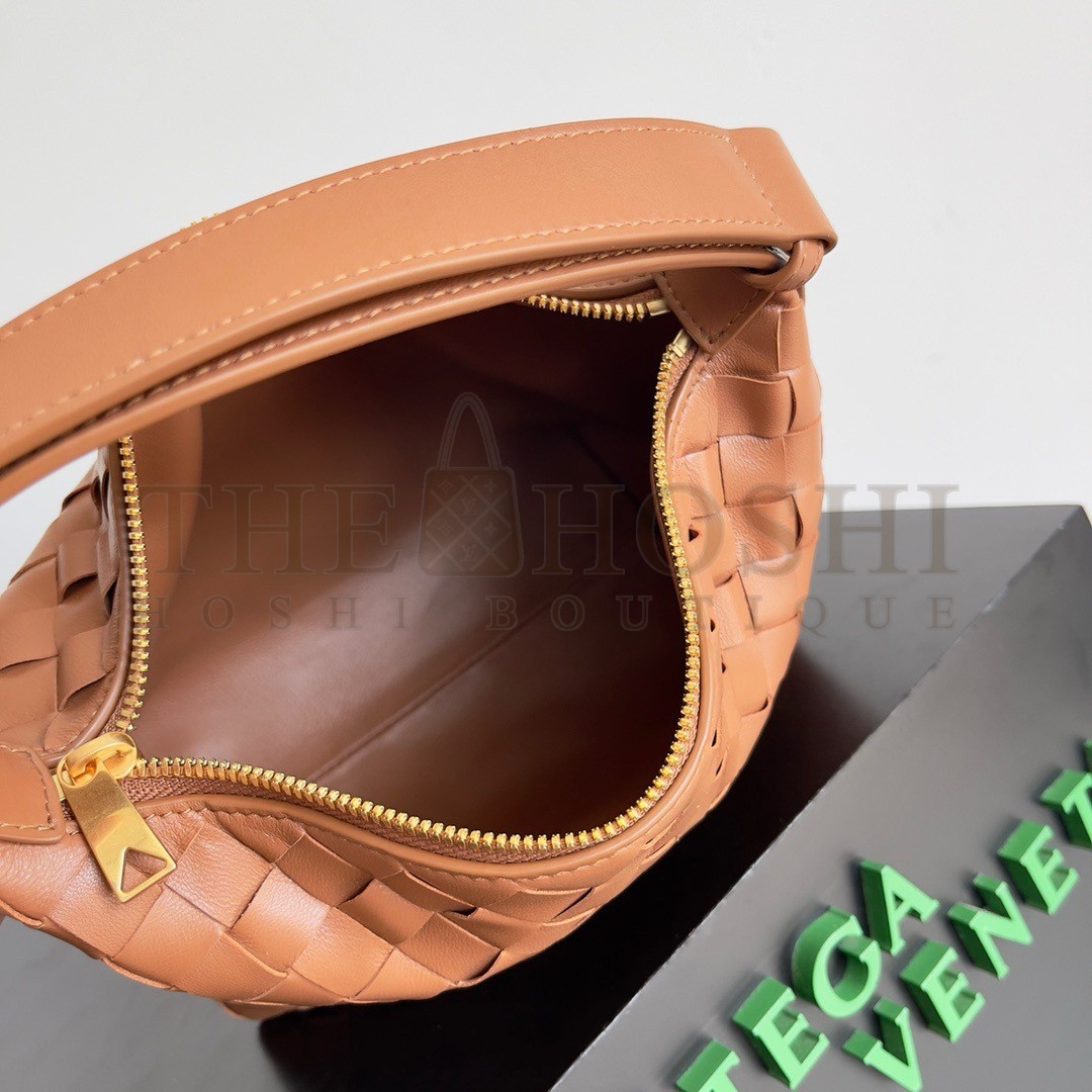 B0tt*ga Ven*ta Mini Wallace Bag in Brown Intrecciato Calfskin Master Quality