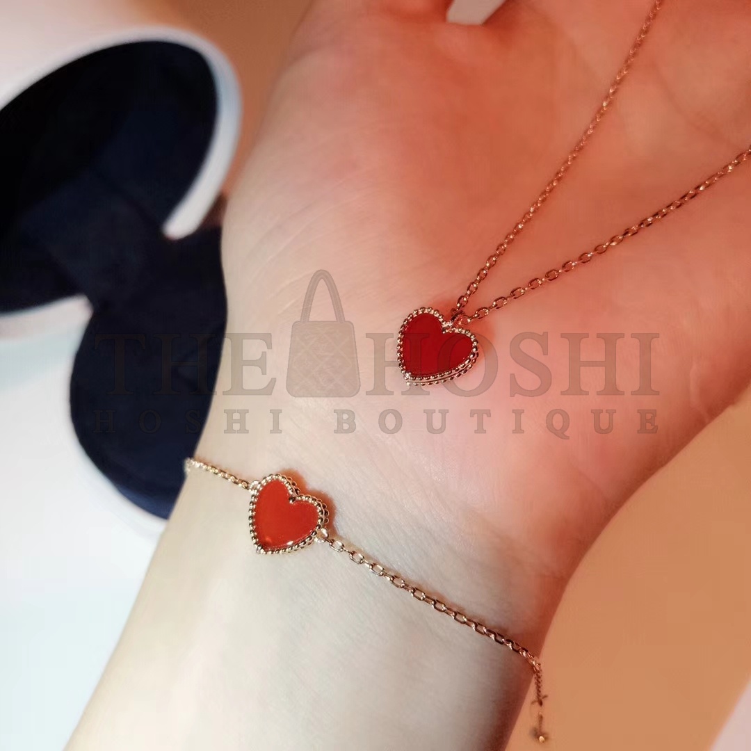 V*n Cl**f & Arpels Carnelian Heart Necklace & Earrings, Sweet Alhambra heart pendant Master Quality