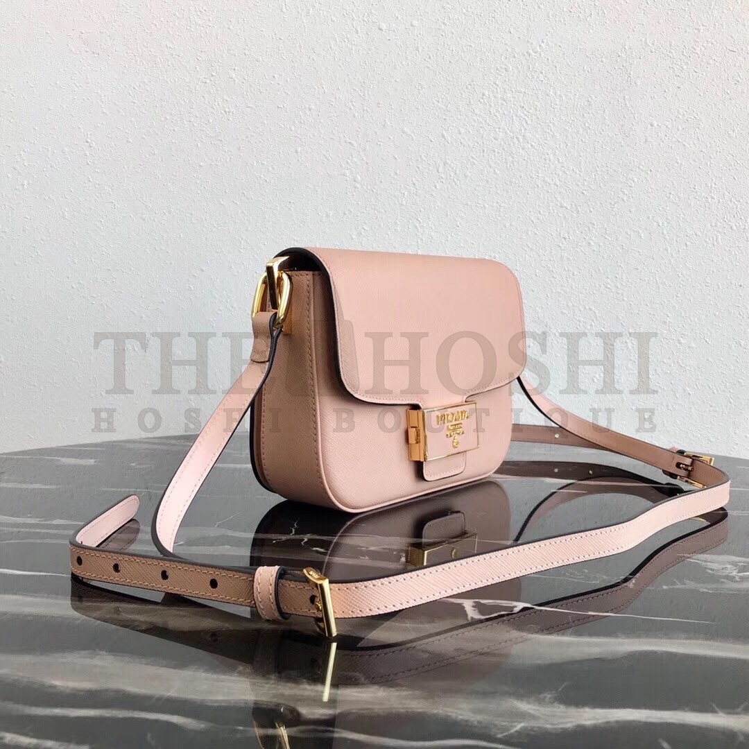 Pra*a Embleme Shoulder Bag In Poudre Saffiano Leather Master Quality