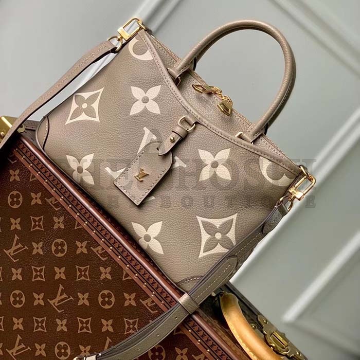 L0vis Vvtt0n LV Women Trianon PM Bag Beige Embossed Grained Cowhide Leather Master Quality