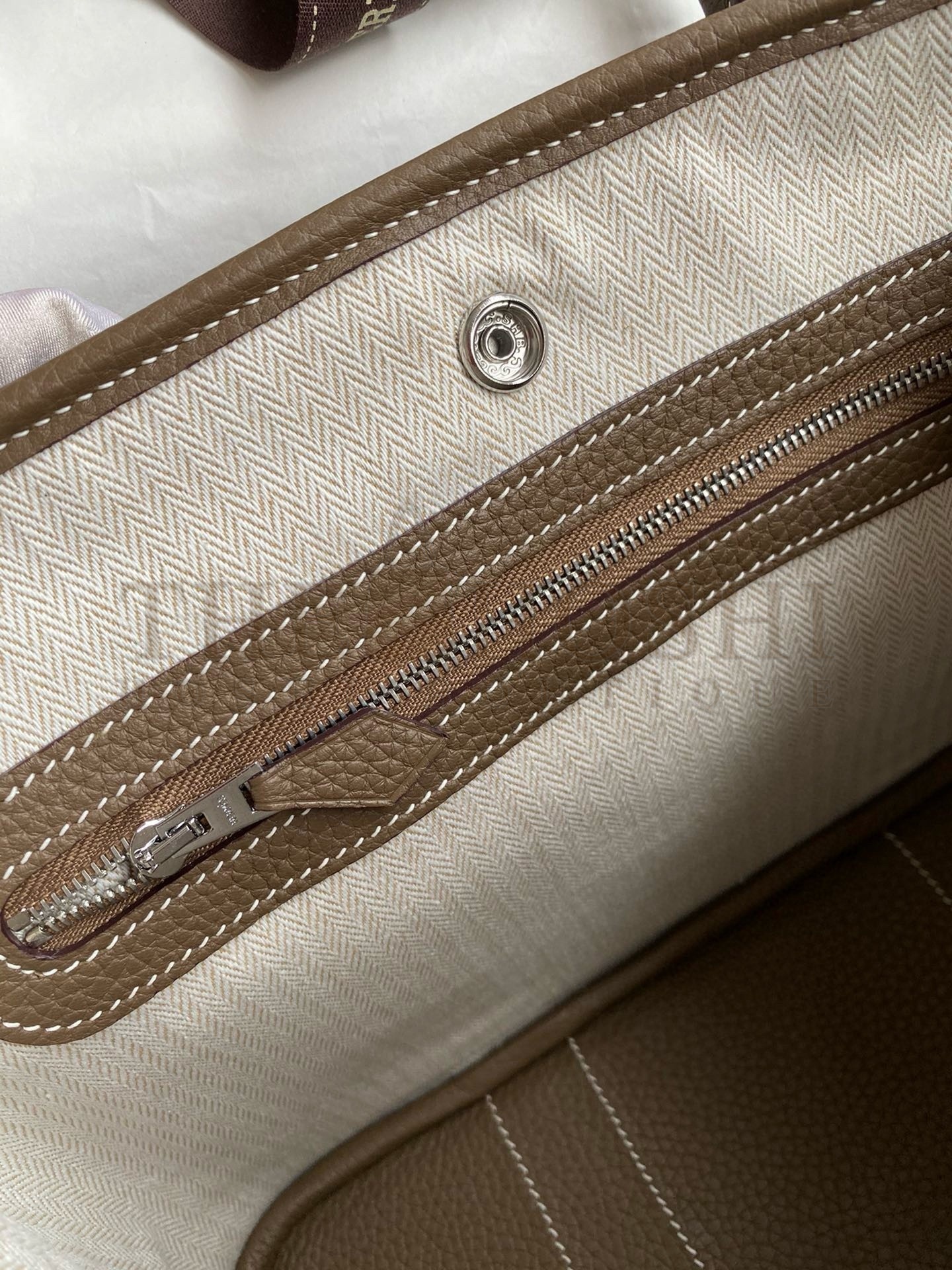 H**me5 Garden Party 30 Handmade Bag in Taupe Clemence Leather Master Quality