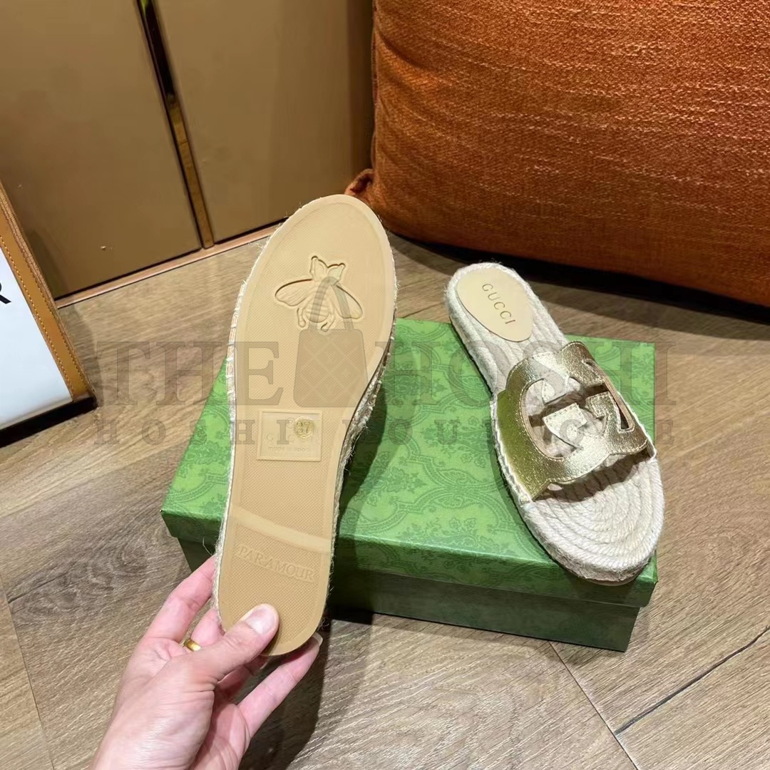 Gvc*1 Unisex Interlocking G Cut-Out Slide Sandals Metallic Gold Leather Flat 2 cm Heel Master Quality