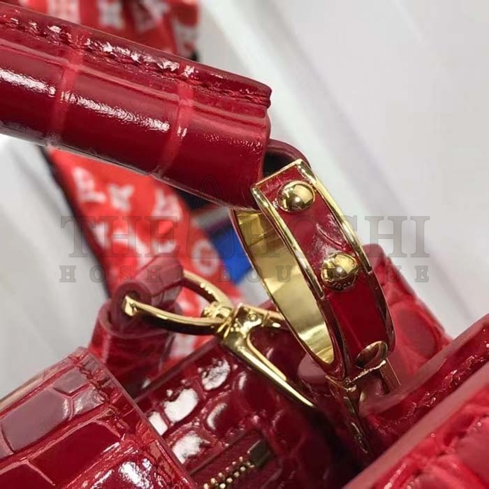 L0vis Vvtt0n LV Women Capucines MM Handbag Red Crocodilien Brillant Savoir Faire Master Quality