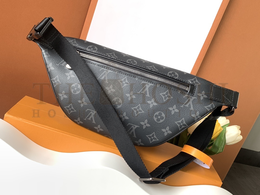 L0vis Vvtt0n LV Men Discovery Bumbag PM Grey Monogram Eclipse Canvas M46035 Master Quality