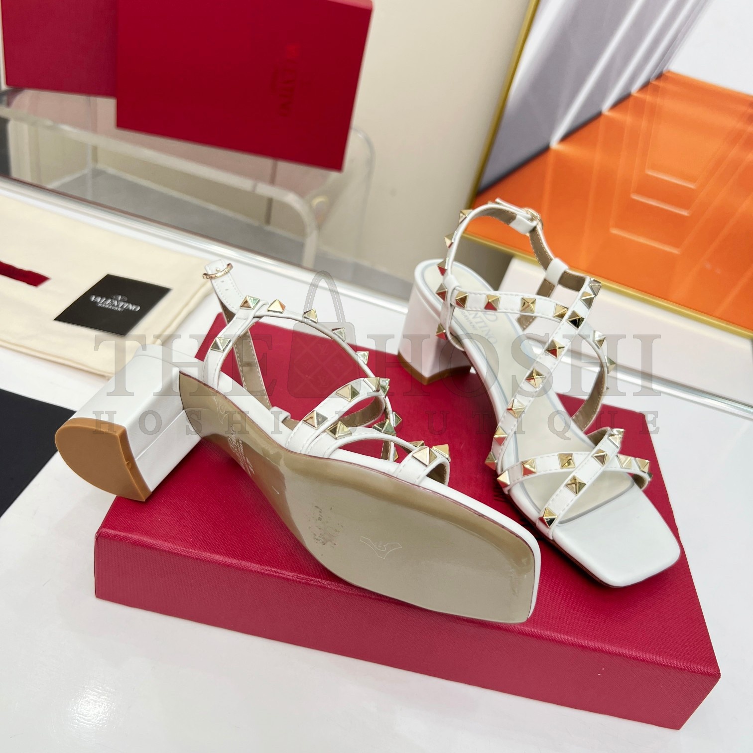 Va1e*ntin0 Rockstud Sandals 60MM with Straps in White Leather Master Quality