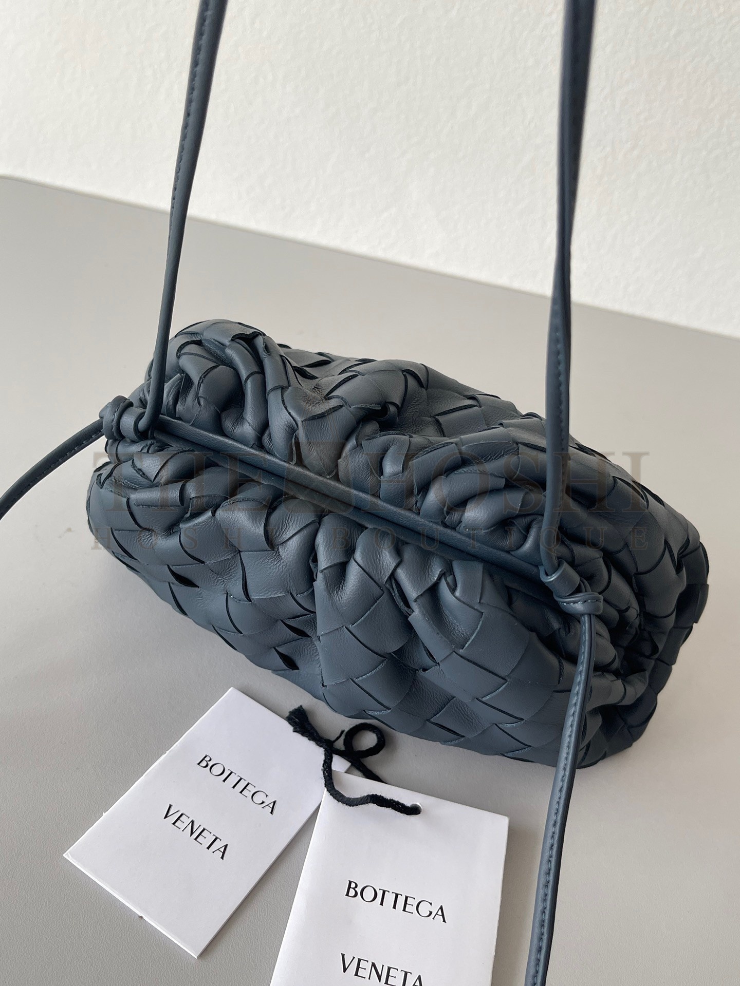 B0tt*ga Ven*ta Mini Pouch with Strap in Space Intrecciato Lambskin Master Quality