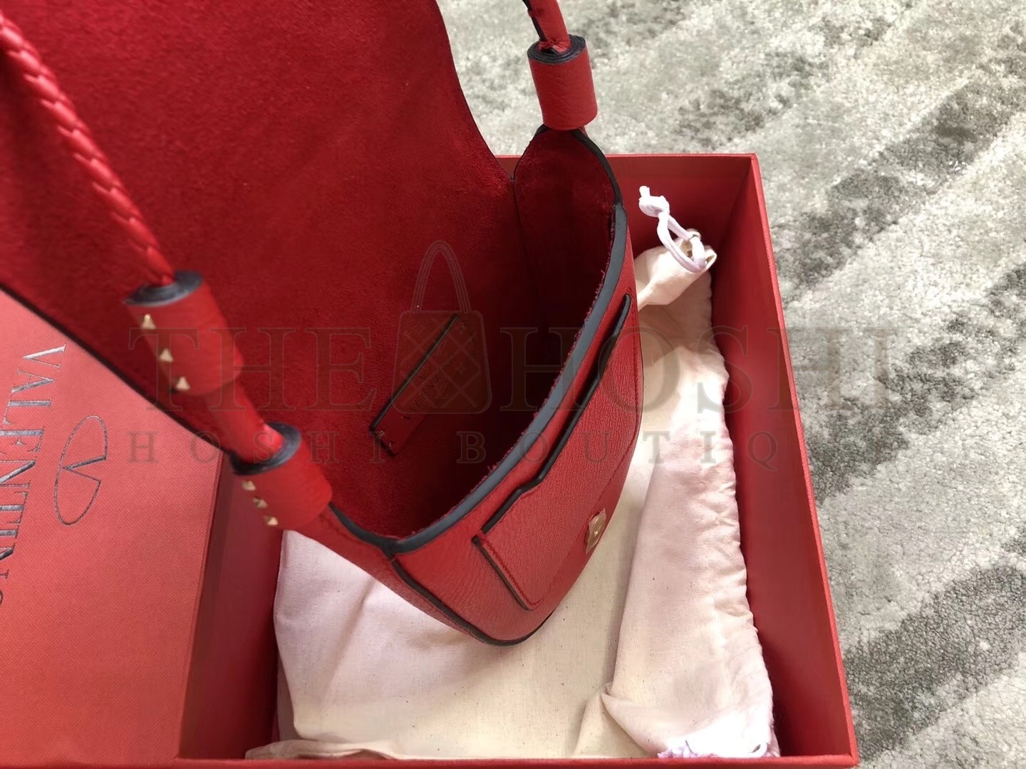Va1e*ntin0 Small Vring Crossbody Bag In Red Goatskin Master Quality