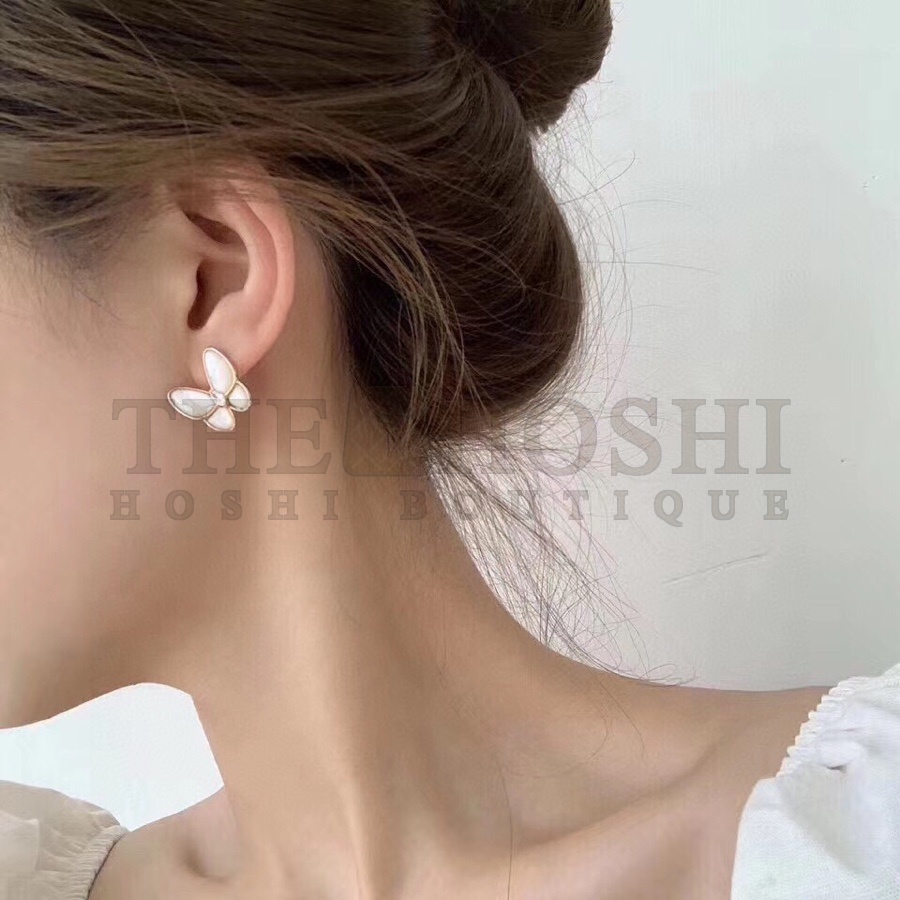 V*n Cl**f & Arpels Butterfly Earrings, Two Butterfly earrings Master Quality