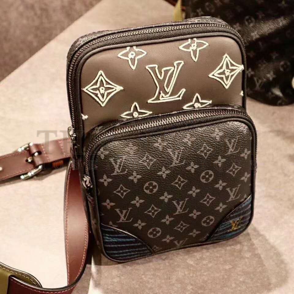 L0vis Vvtt0n LV Men Amazone Sling Bag Monogram Eclipse Canvas Master Quality
