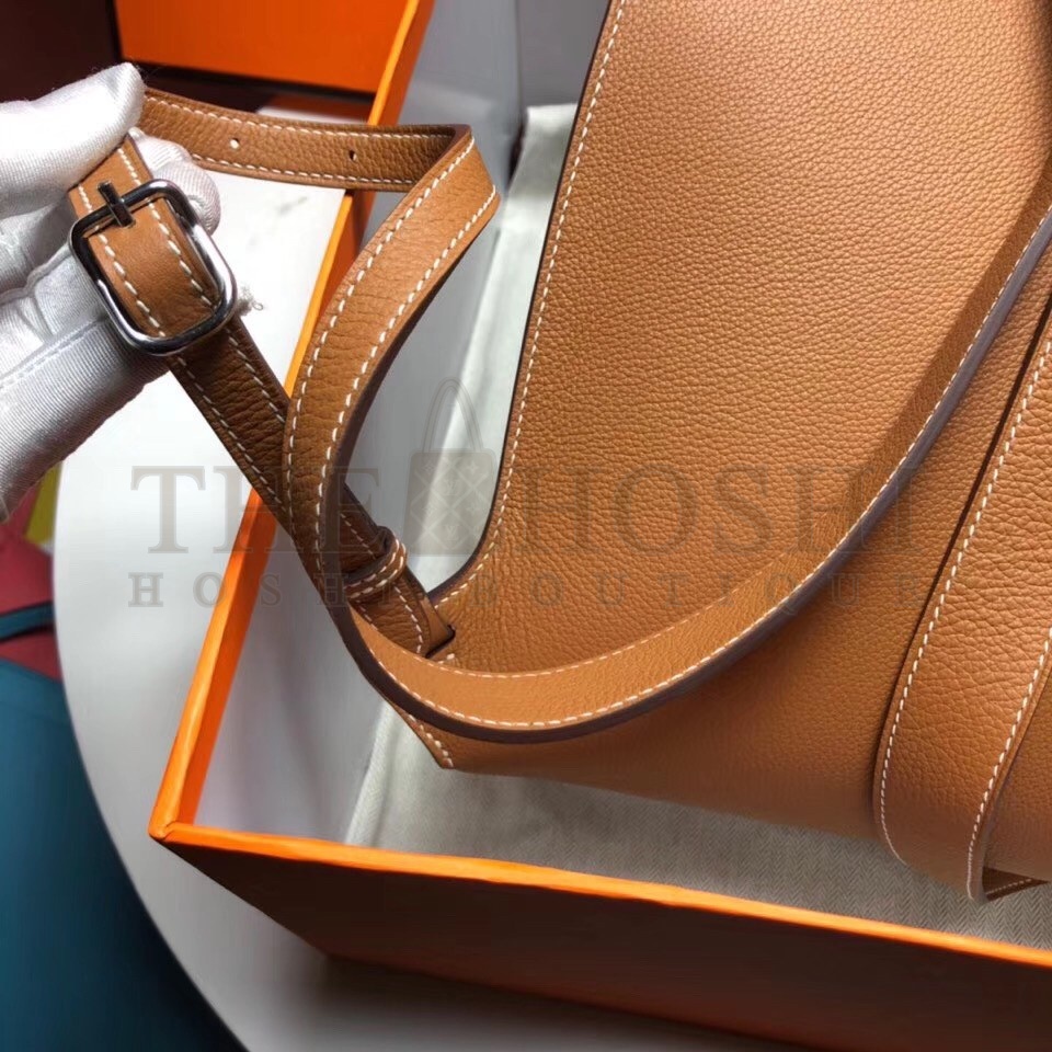 H**me5 GR24 Backpack In Gold Everycolor Calfskin Master Quality