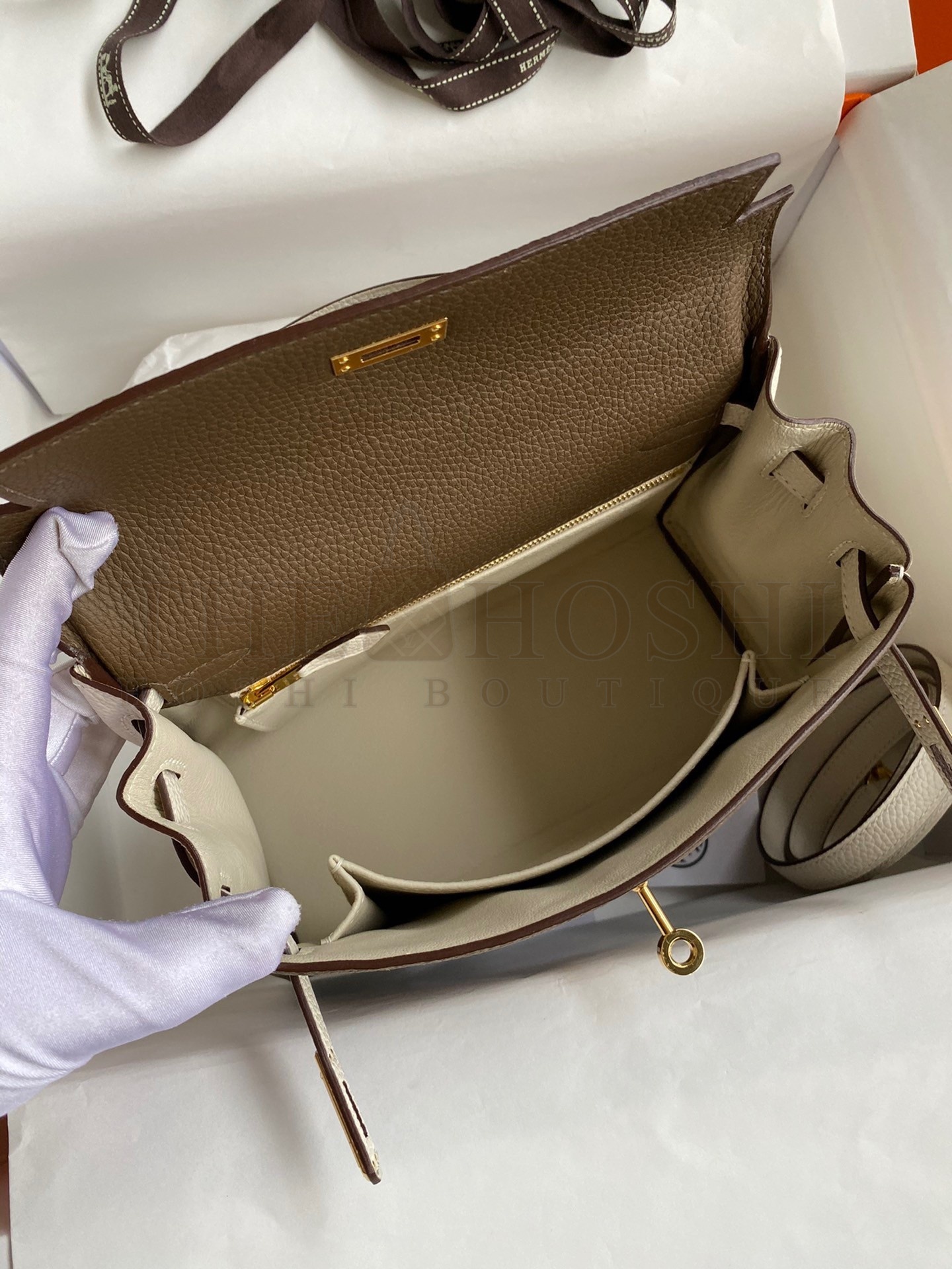 H**me5 Kelly Retourne 25 Bicolor Bag in Taupe and Craie Clemence Calfskin Master Quality