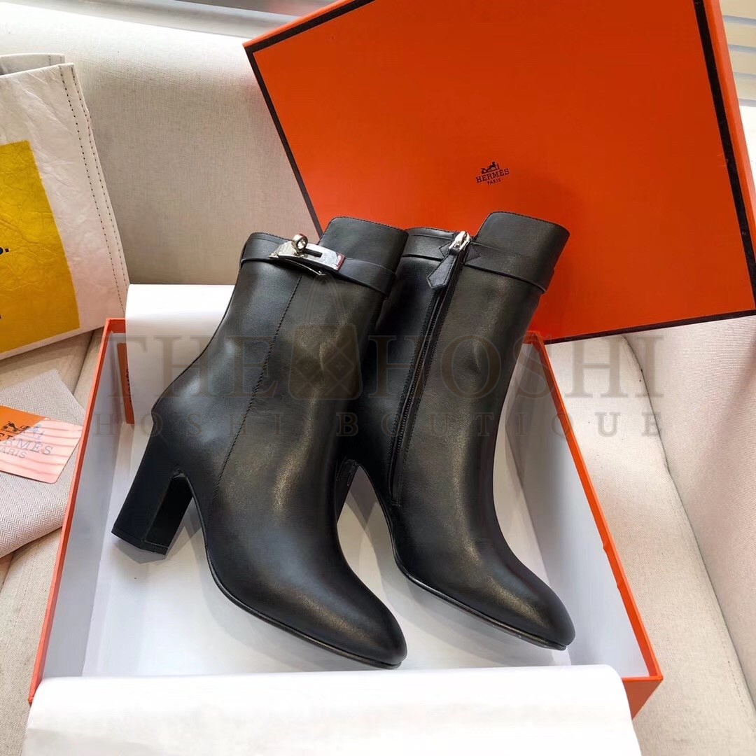 H**me5 Black Joueuse Ankle Boots Master Quality