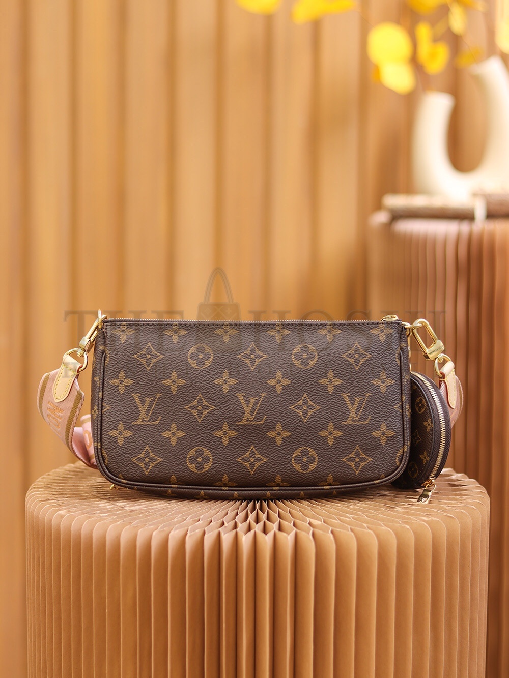 L0vis Vvtt0n LV Women Multi-Pochette Accessoires Bag Monogram Canvas-Pink M44840 Master Quality