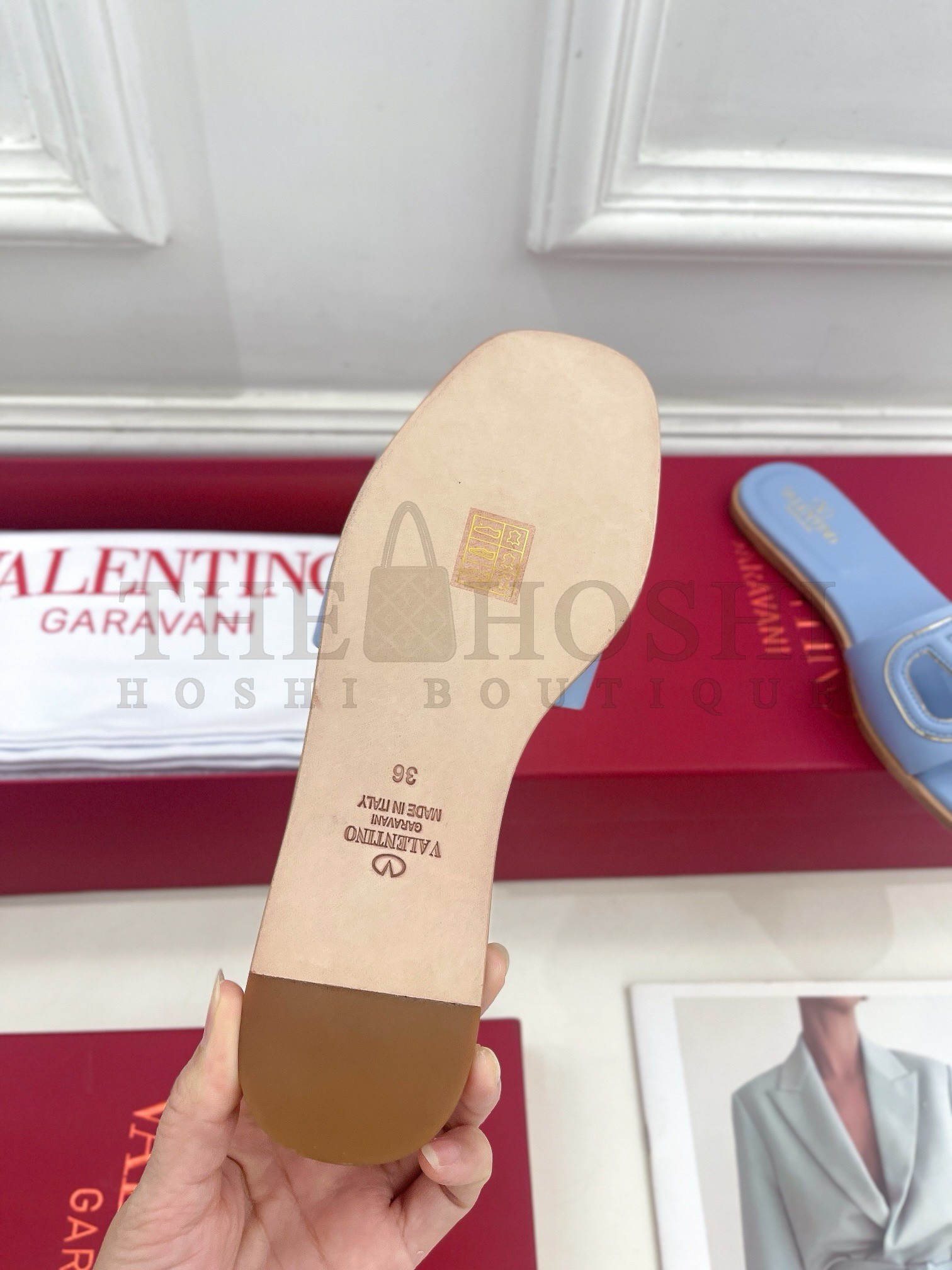Va1e*ntin0 VLogo Cut-out Slide Sandals in Blue Leather Master Quality
