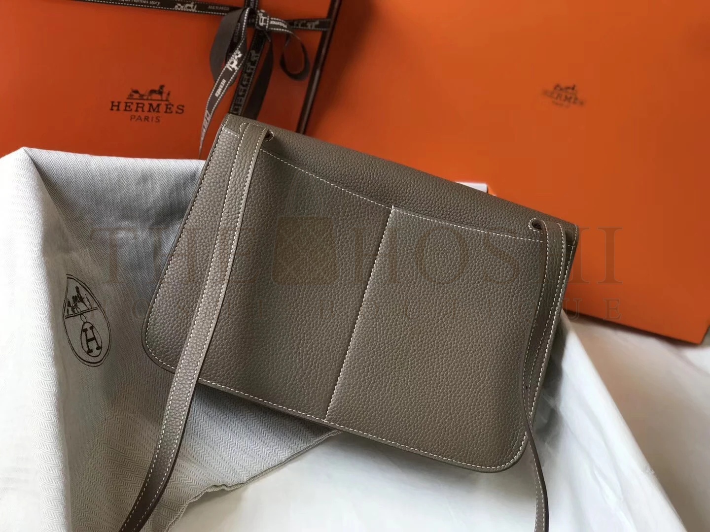 H**me5 Halzan 31cm Bag In Taupe Clemence Leather Master Quality