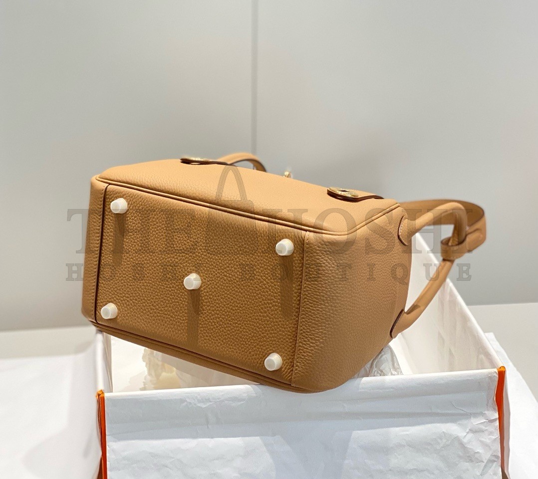 H**me5 Lindy 26cm Bag In Chai Clemence Leather GHW Master Quality