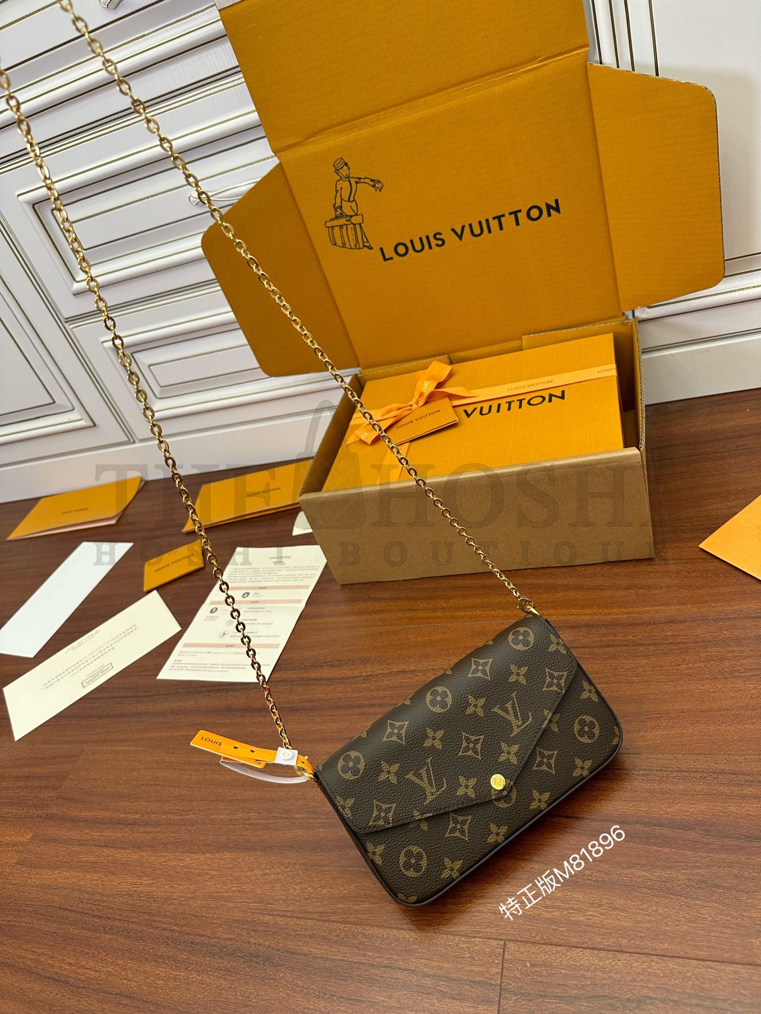 L0vis Vvtt0n LV Women Felicie Pochette Bag in Monogram Canvas-Brown Pochette Félicie M81896 Master Quality
