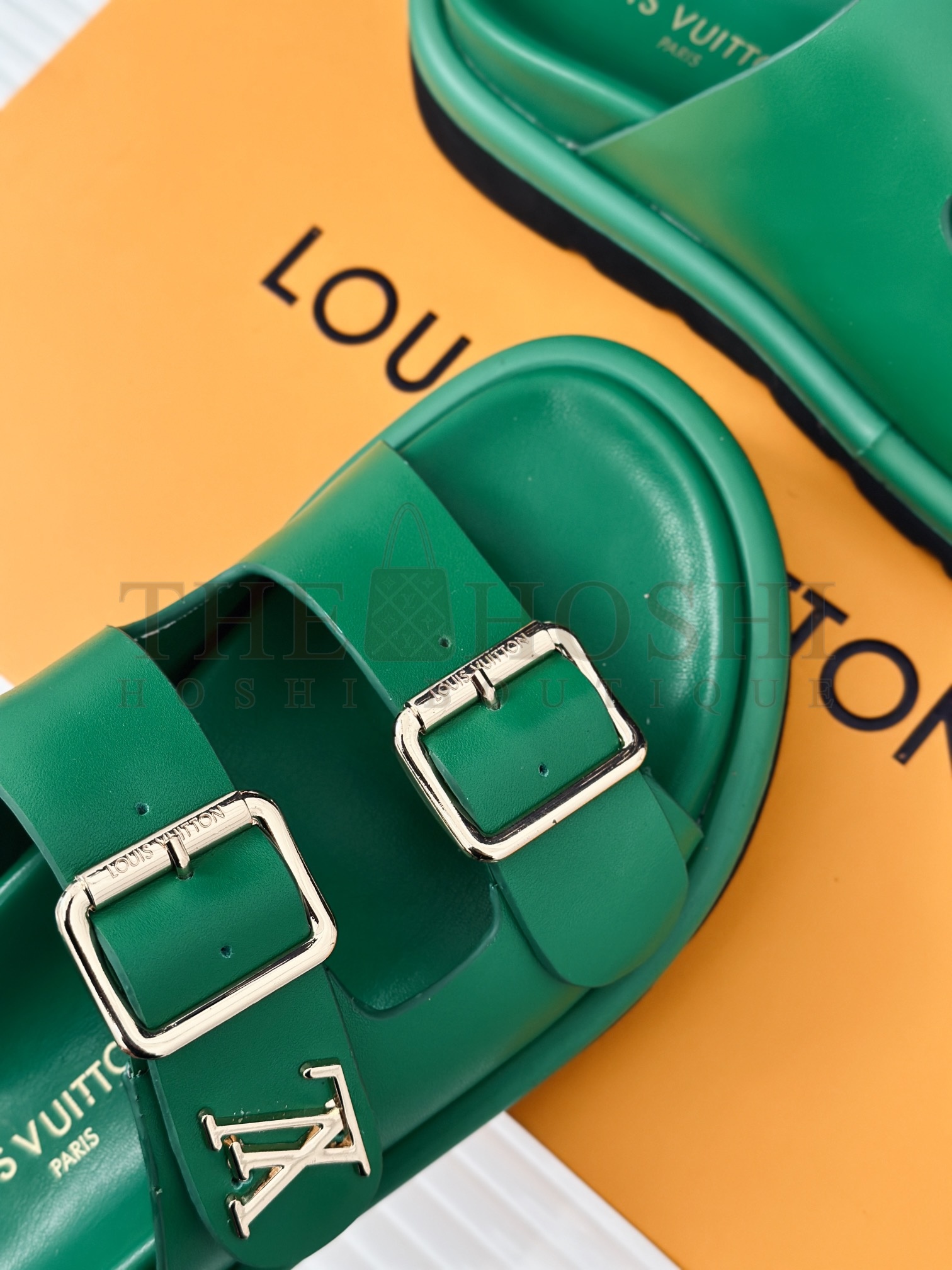 lv sandals slippers Master Quality