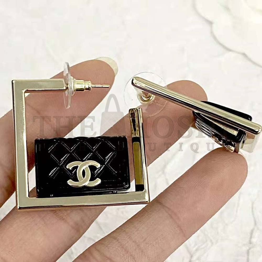 Ch**el Women Hoop Earrings in Metal and Resin-Black Master Quality